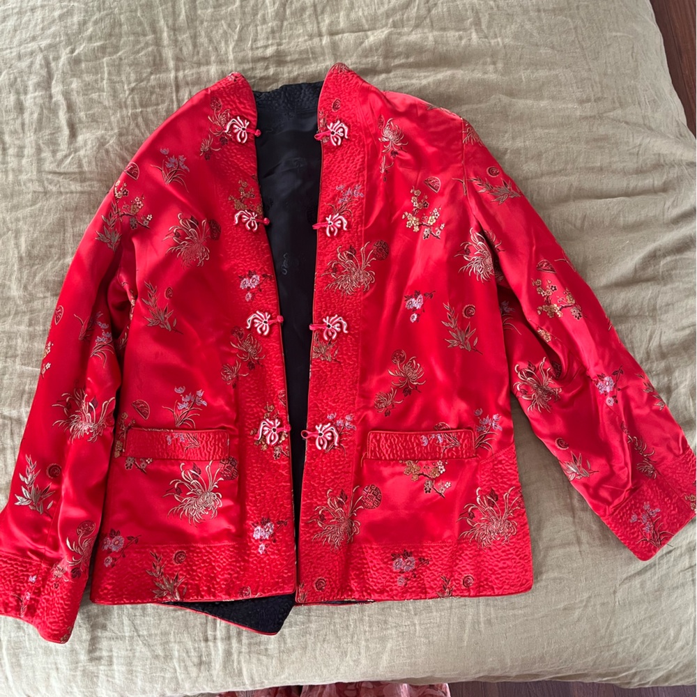 Vintage Red and Black Reversible Chinese Asian Brocade Jacket Blazer